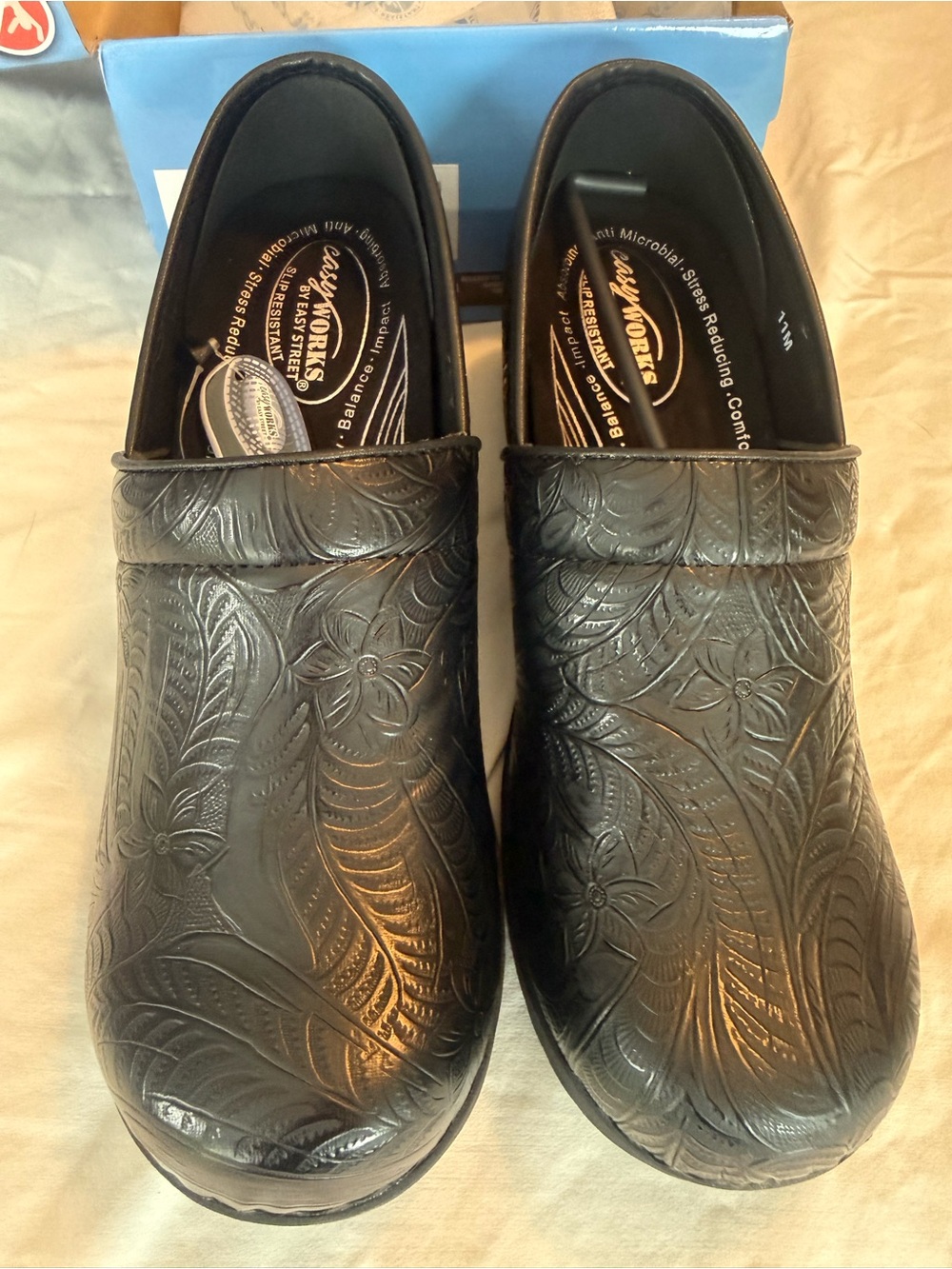 easy street Black Embossed Slip-On Clogs
